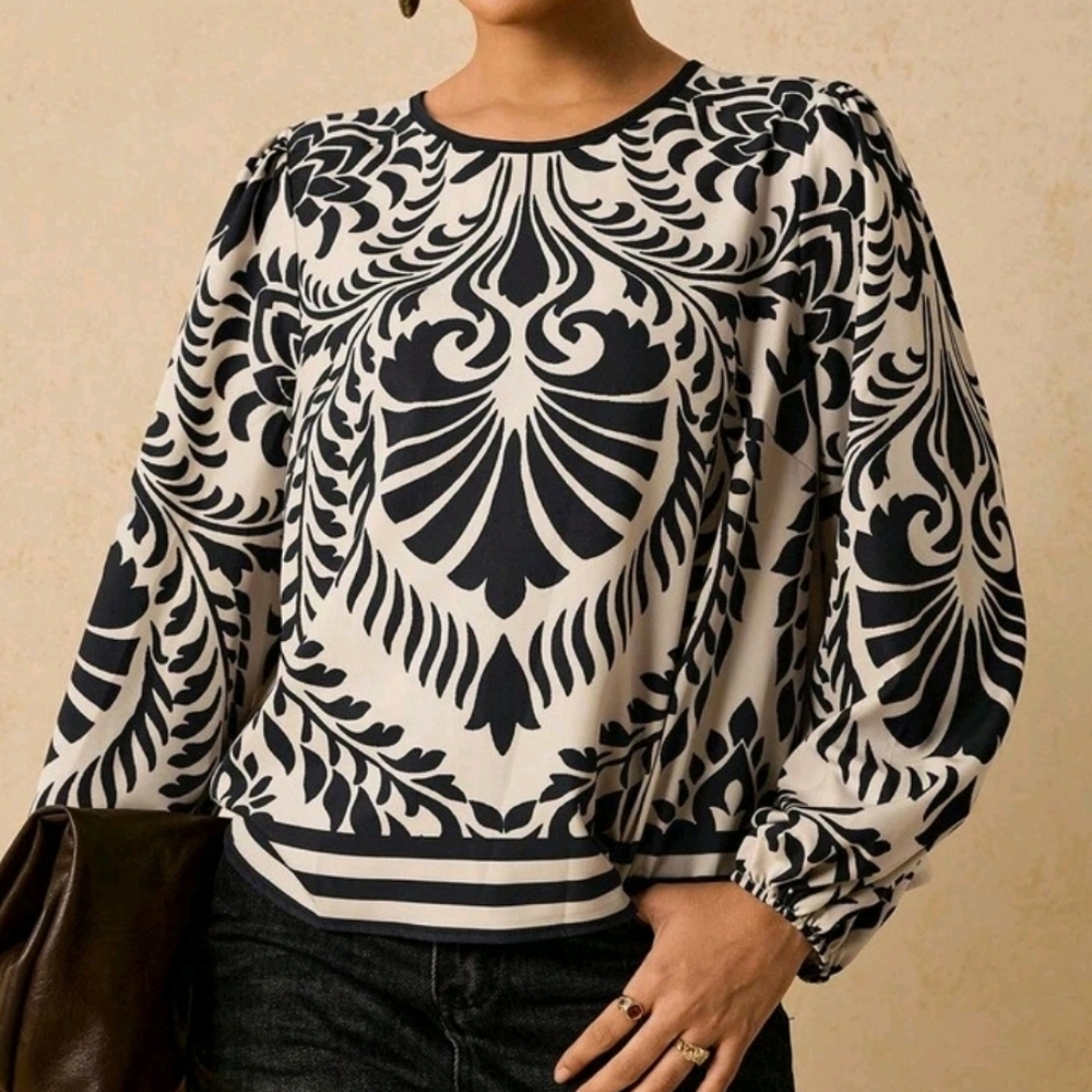 SALE ** BRAND NEW ** Elegant Black and White Patterned Women's Top